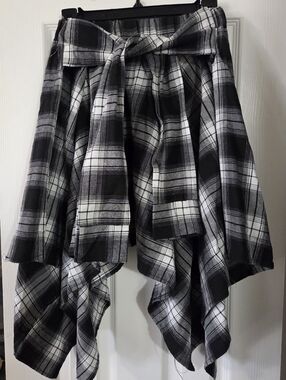 Black & White Plaid Asymmetrical Tie-Waist Skirt